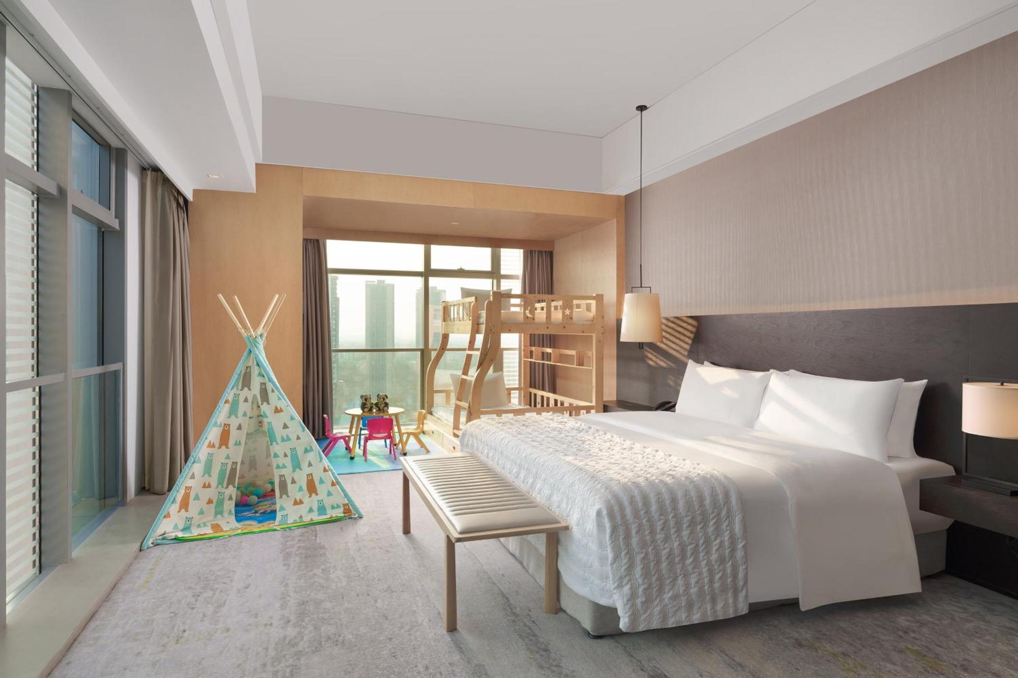 Le Meridien Zhongshan Zhongshan  Exterior photo